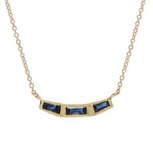 Her Majesty Necklace